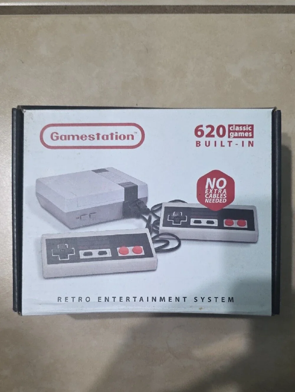 Retro Entertainment Console in White with 620 Built-In Games